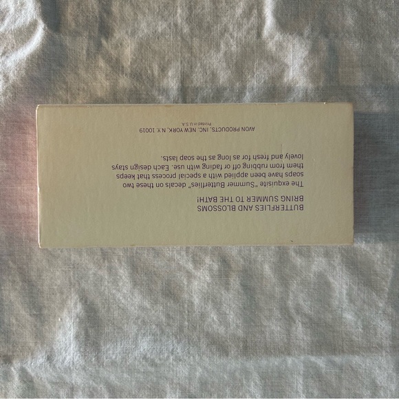 Vintage Avon Butterflies and Blossoms 2 Soap Set NOS - Picture 5 of 6